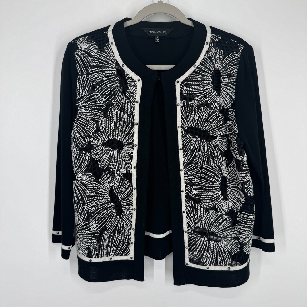 Ming Wang Womans SmalCardigan SET Black White Floral Embroidery Knit Old Money